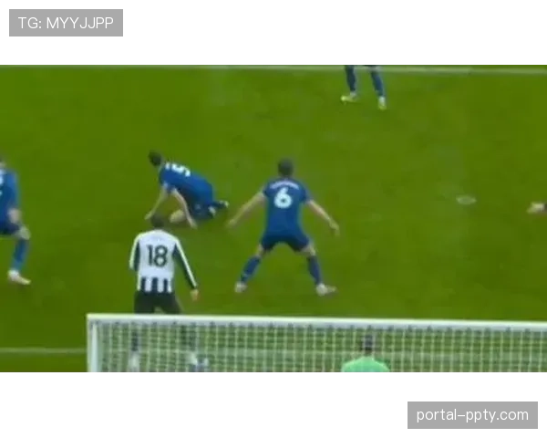 即时战报：卢顿2-2战平埃弗顿，补时阶段上演绝平与反绝平